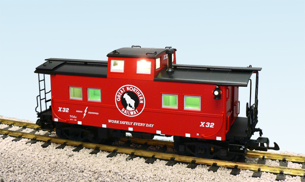 GREAT NORTHERN CENTER CUPOLA CABOOSE RED