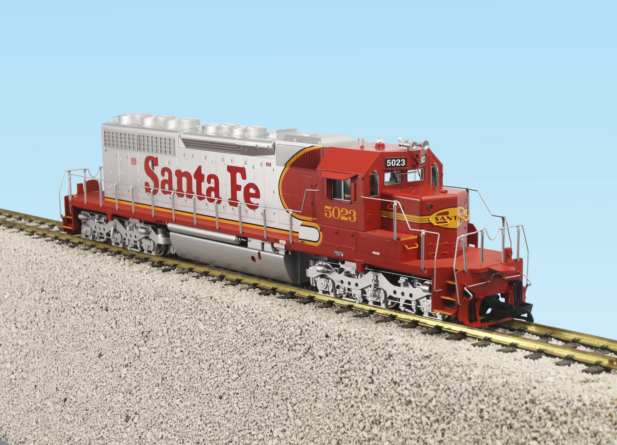 SANTA FE WARBONNET SD40-2 SILVER/RED